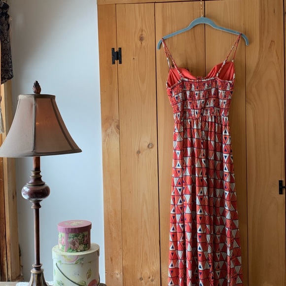 🌈 August Salt Maxi Dress - Picture 4 of 6